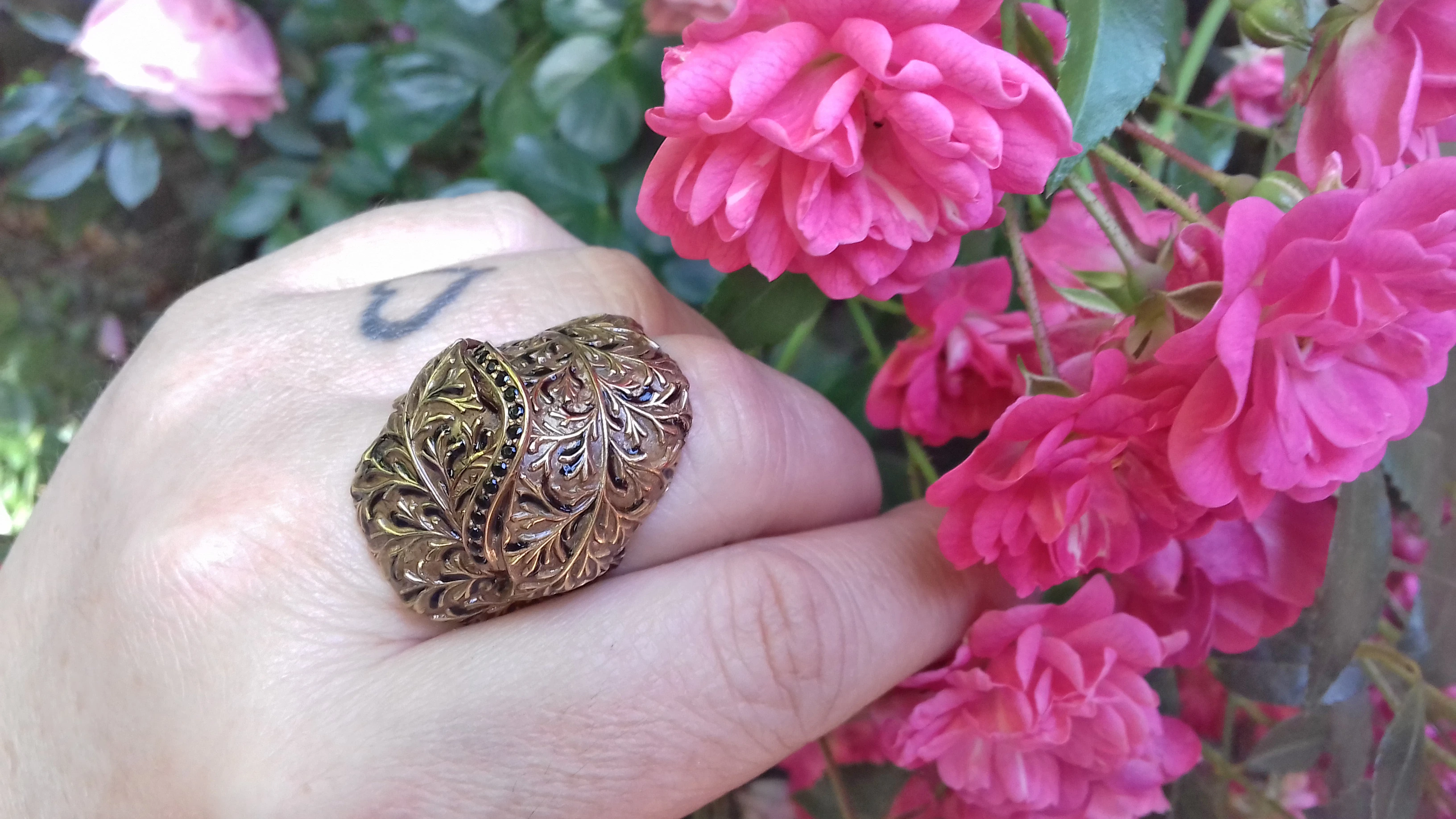 Sterling Silver Gothic Eye Ring